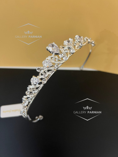 تاج عروس کوتاه