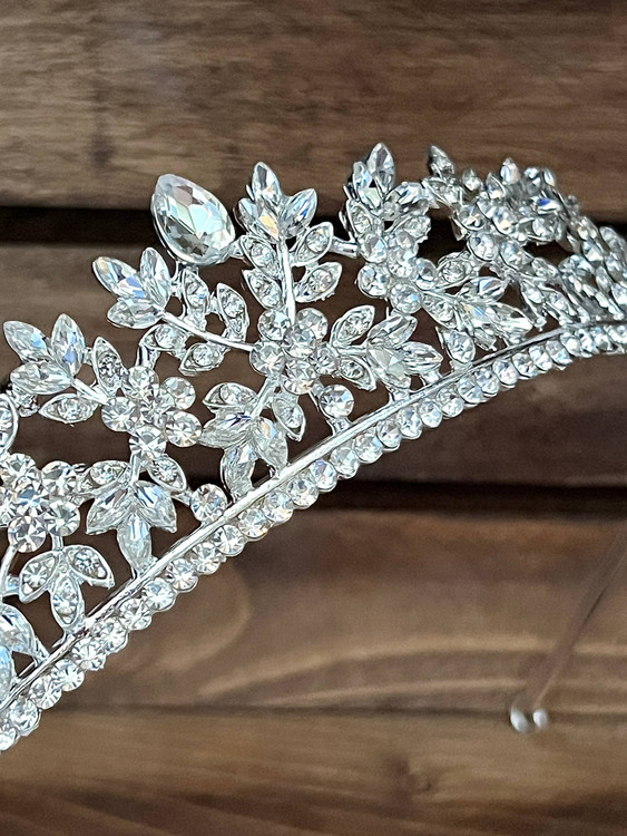 تاج عروس اروپایی