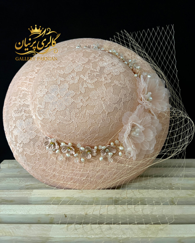 کلاه مجلسی ایدا گلبهی کد k۳۵